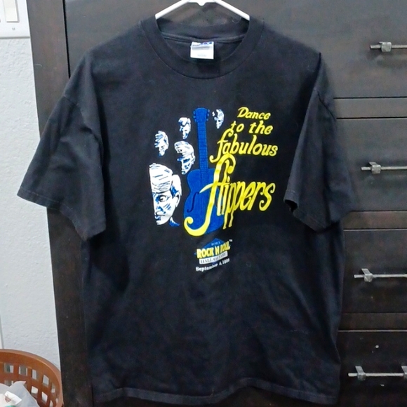 Hanes black tshirt top size XL - Picture 1 of 3